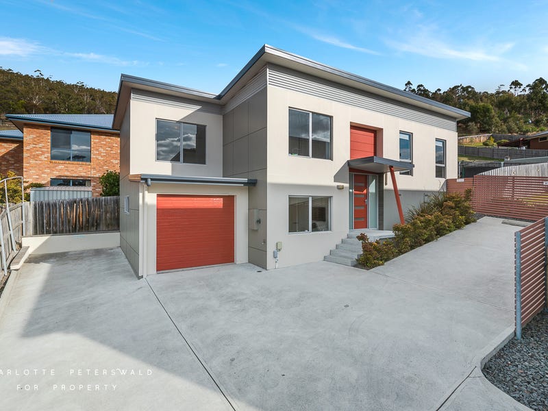 2/151 Road, Claremont, Tas 7011 Villa for Sale