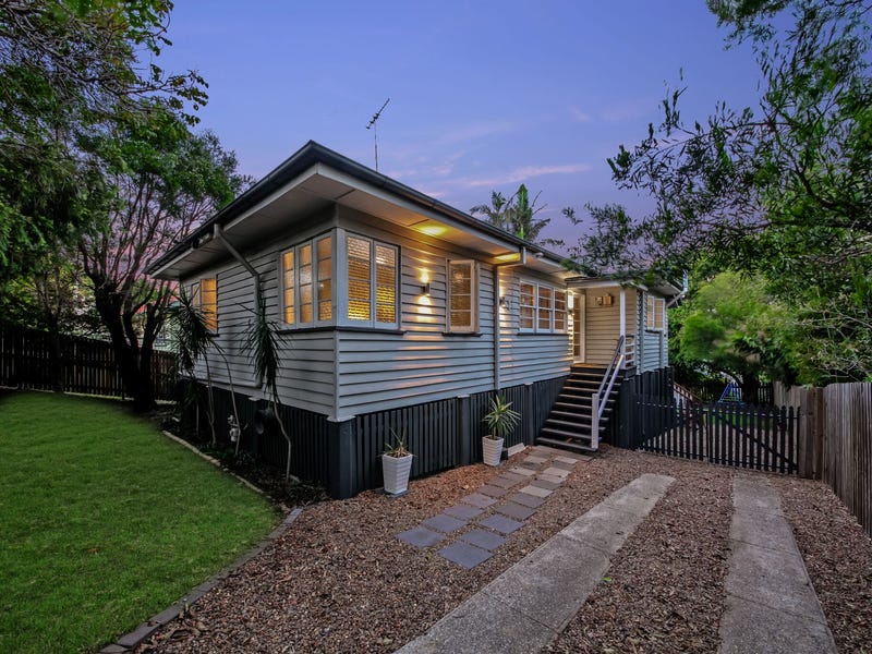 19 Dawson Parade, Keperra, QLD 4054