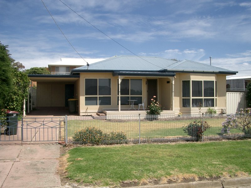 28 Fenwick Street, Portarlington, Vic 3223 Property Details