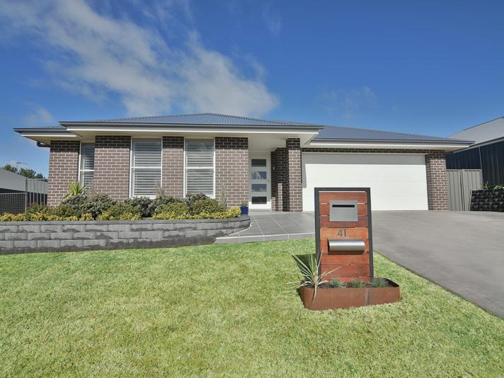 41 Lombardy Way, Orange, NSW 2800 Property Details