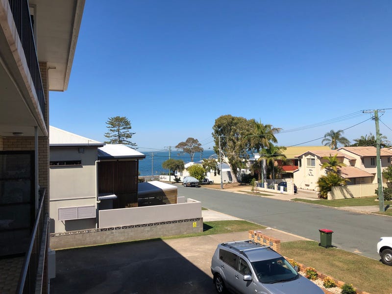 3/8 Ellen Street, Woody Point, QLD 4019