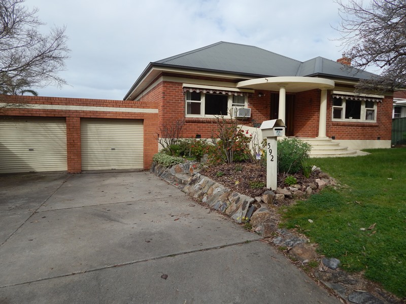 592 Roper Street, Albury, NSW 2640