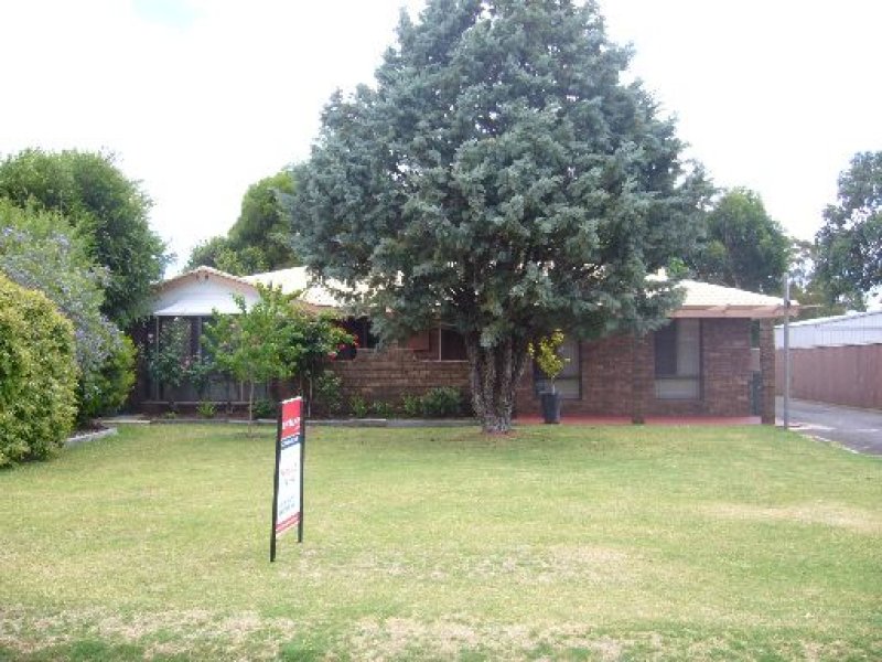 4 Mitchell Way, Dardanup, WA 6236 Property Details