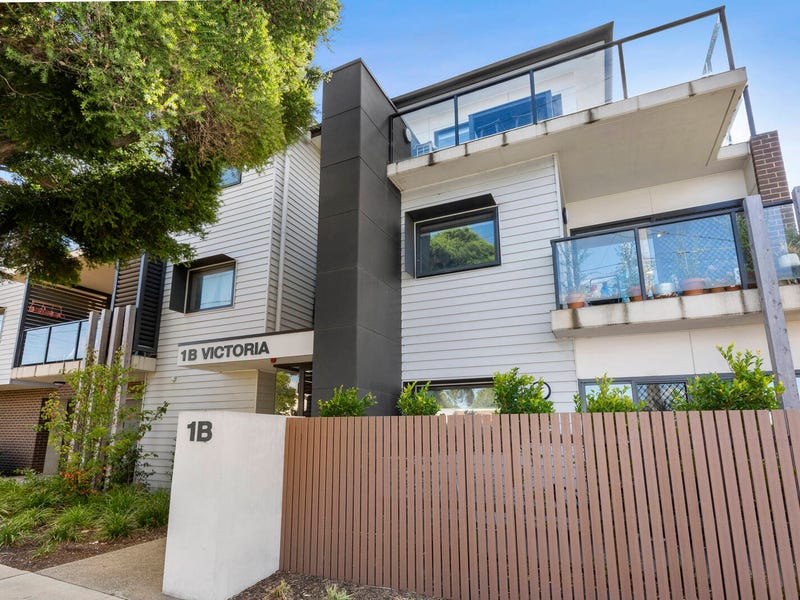 4/1B Victoria Street, Rippleside, Vic 3215 Property Details