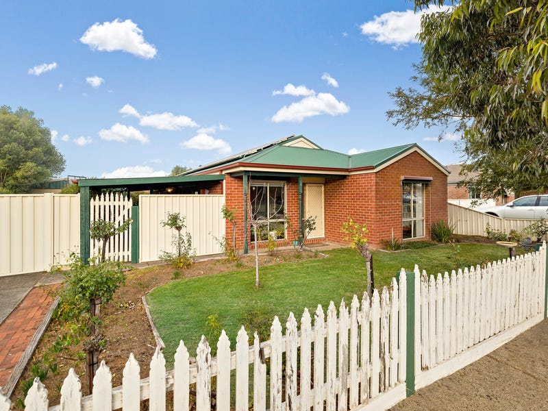 7 James Drive, Vic 3356 House for Sale