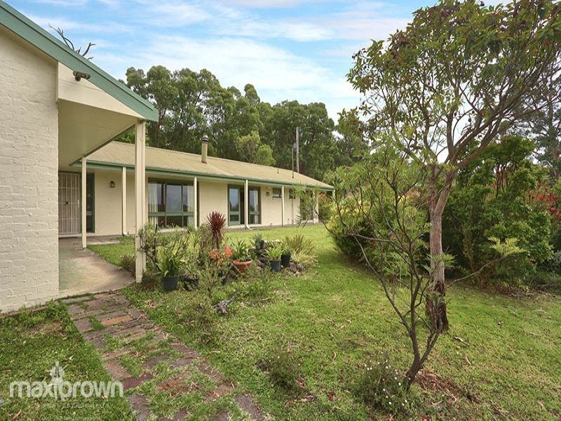 50 Karloo Lane, Seville, Vic 3139 Property Details