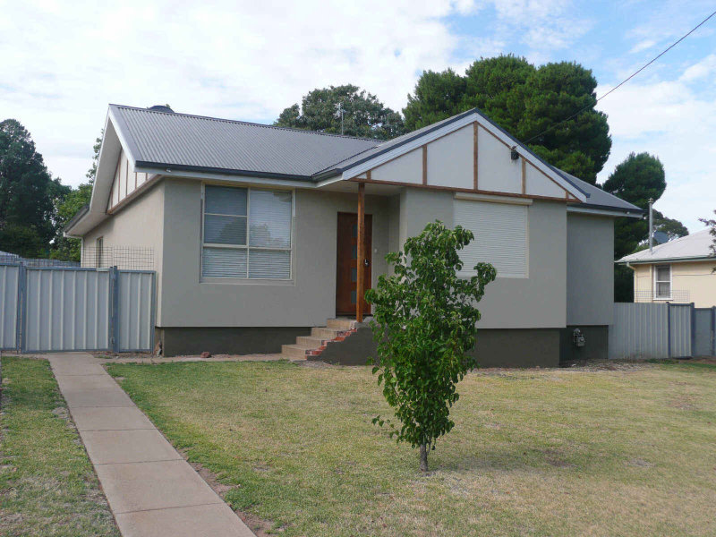 44 Larmer Street, Narrandera, NSW 2700 Property Details
