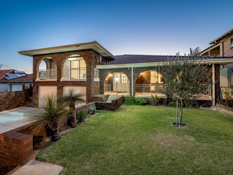 692 North Beach Road, Gwelup, WA 6018 House for Sale