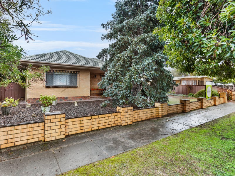 3 Jean Crescent, Benalla, Vic 3672 House for Sale