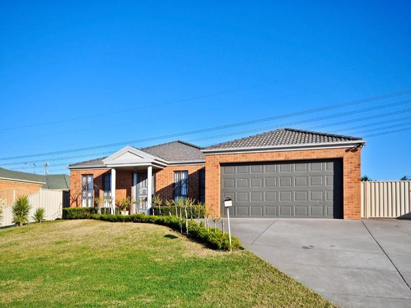 12 Queensberry Court, Hillside, VIC 3037