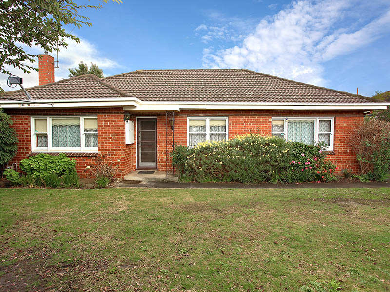 30 Wantirna Road, Ringwood, Vic 3134 Property Details
