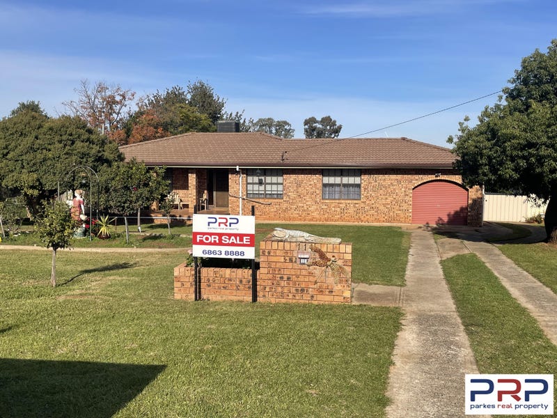 111 Victoria Street, Parkes, NSW 2870 House for Sale