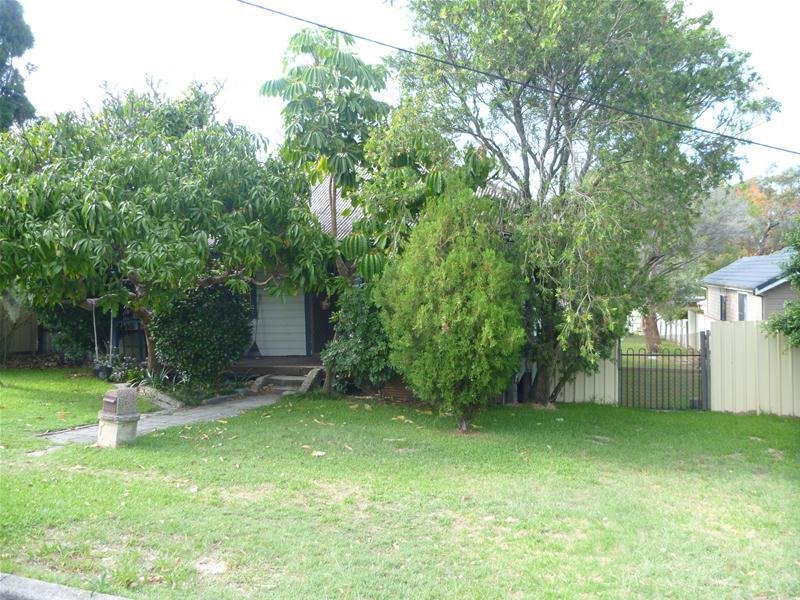 70 Cowlishaw Street, Redhead, NSW 2290 Property Details