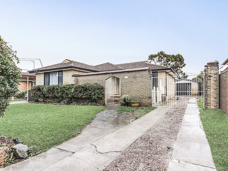 13 Kipling Drive, Colyton, NSW 2760