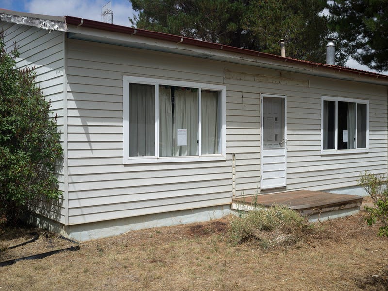 26 York Street, Adaminaby, NSW 2629 Property Details