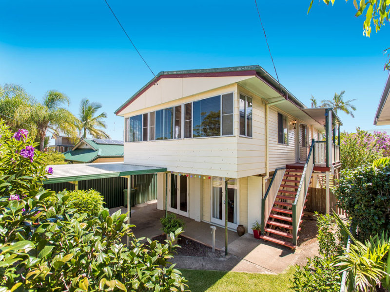 9 Ernest Street, Woody Point, QLD 4019