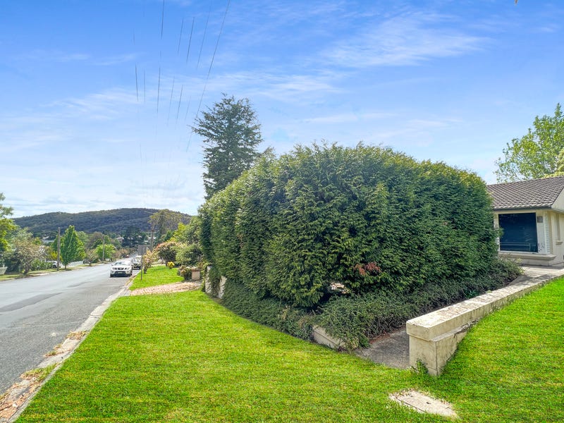 36 Oxley Drive, Mittagong, NSW 2575 Property Details