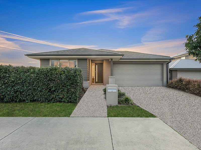 6 Abrahams Road, South Ripley, QLD 4306