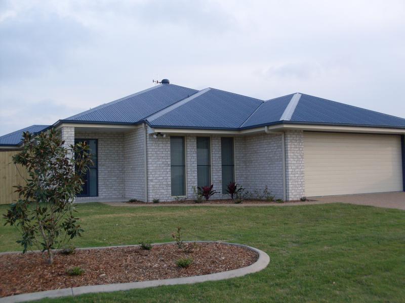 8 Burley Road, Innes Park, QLD 4670