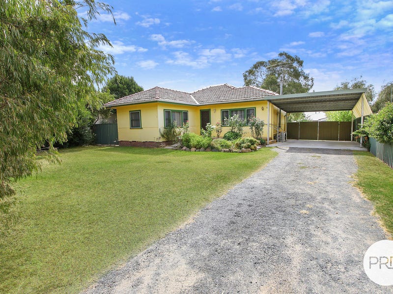 12 Wattle Street, Culcairn, NSW 2660 House for Sale