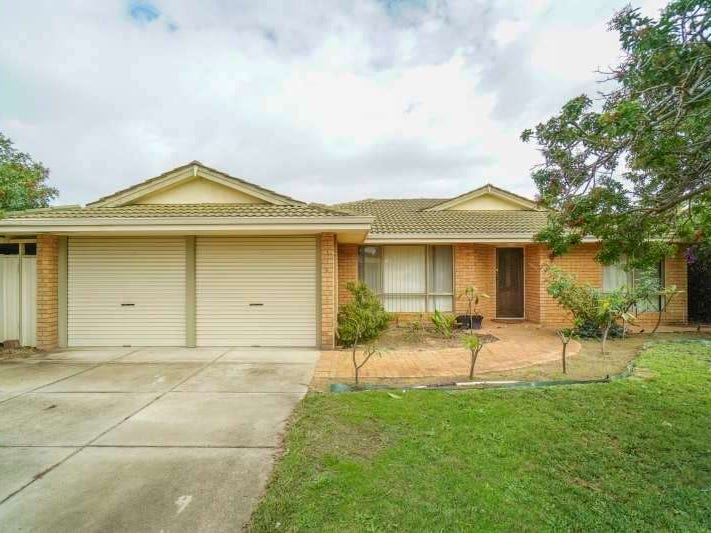 17 Port Royal Drive, Safety Bay, WA 6169