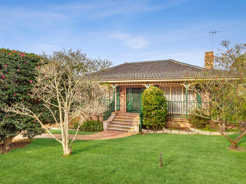 13 Woodlands Road, Forestville, NSW 2087 Property Details