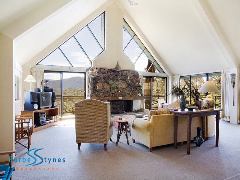 62 Monckton Rd, via Alpine Way, Jindabyne, NSW 2627 Property Details