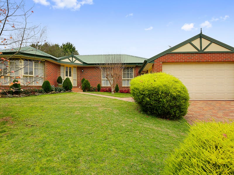 89 Lakeview Drive, Lilydale, Vic 3140 Property Details