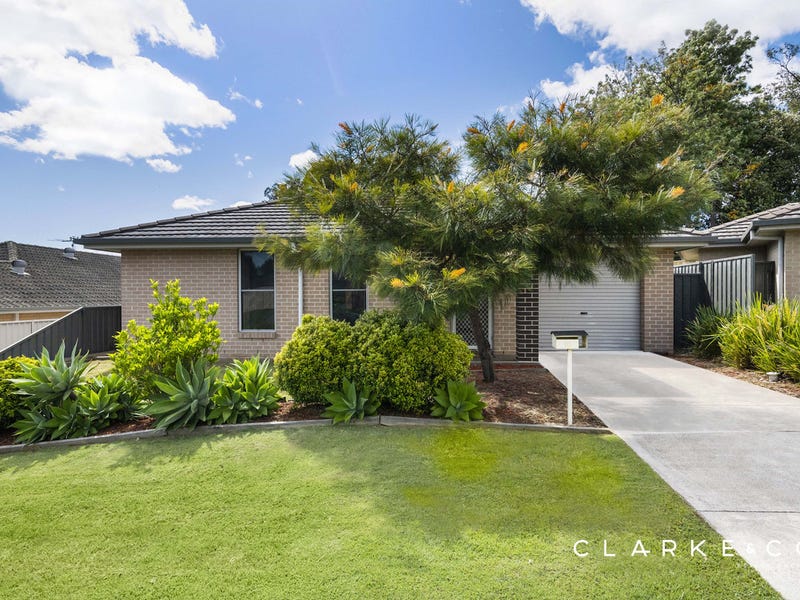 1/10 Bells Close, Tenambit, NSW 2323 Property Details