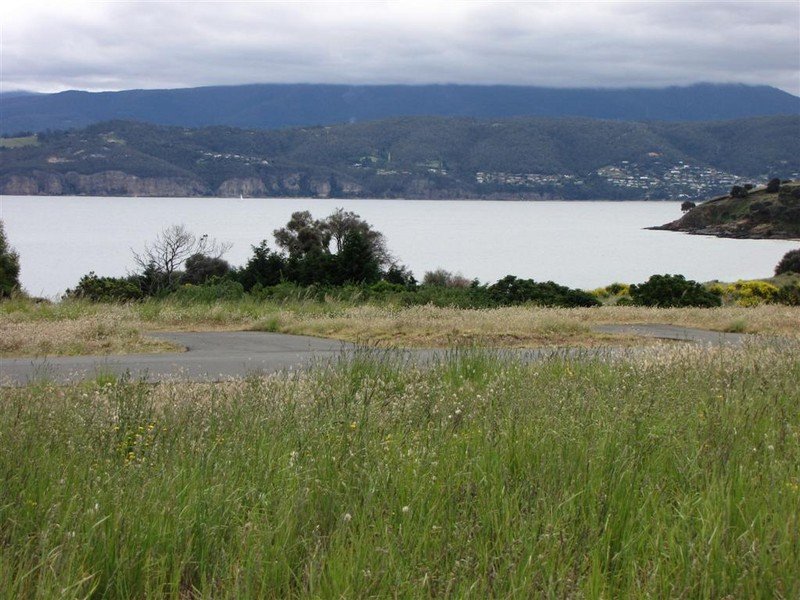 115 Spitfarm Road, Opossum Bay, TAS 7023