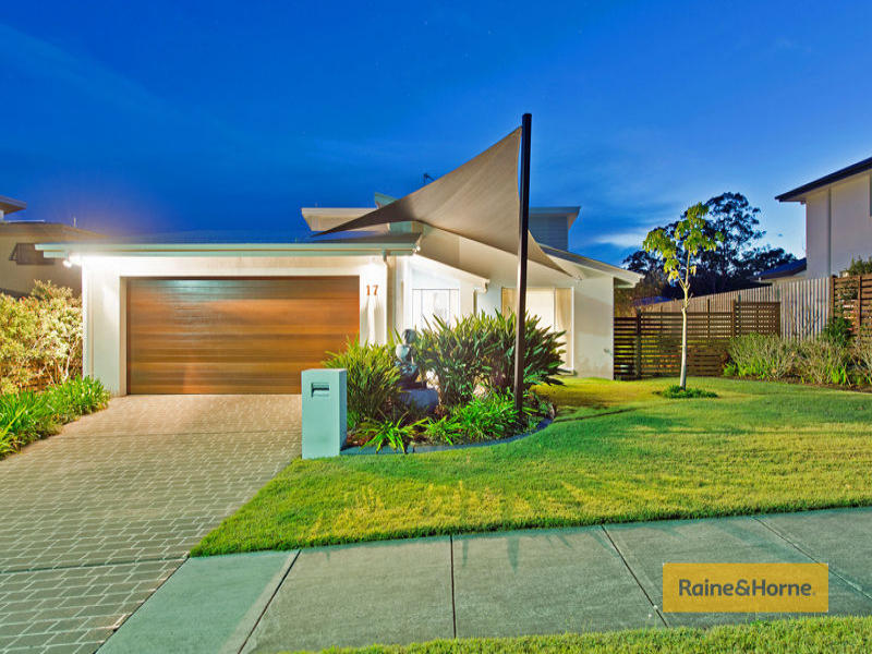 17 Bakers Ridge Drive, Oxenford, QLD 4210