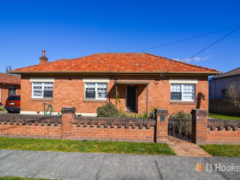 4 Hayley Street, Lithgow, NSW 2790 Property Details