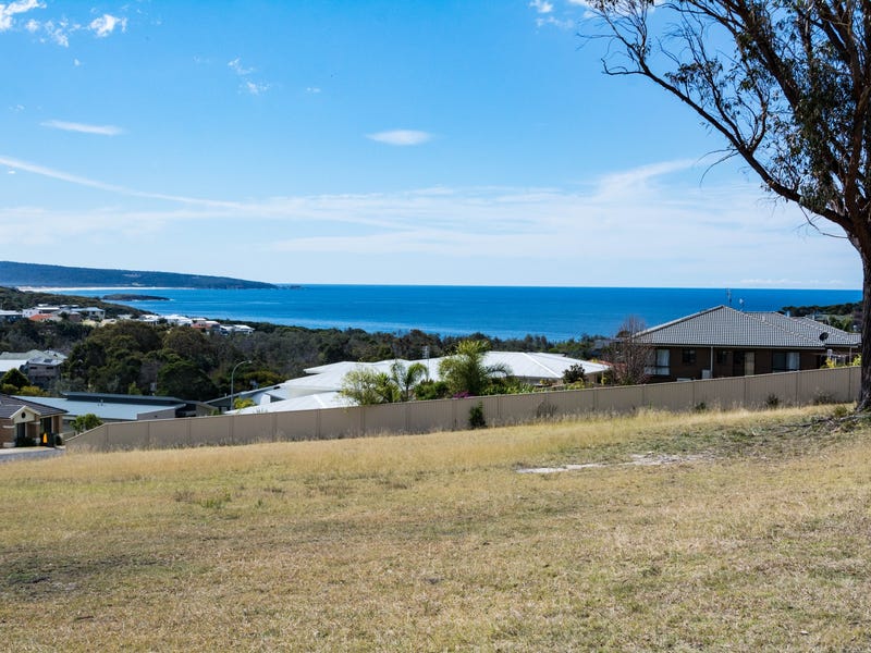 13 The Dress Circle, Tura Beach, NSW 2548