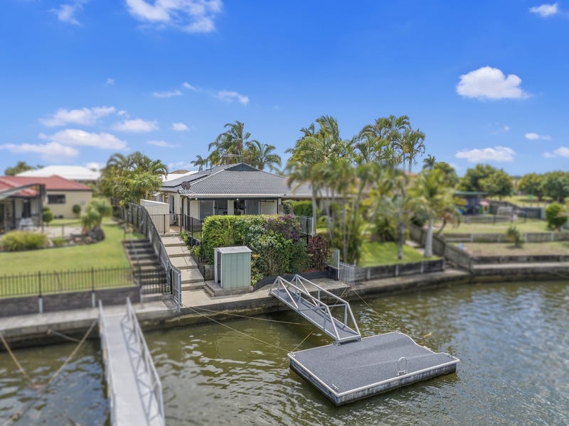 2/4 Melia Street, Bongaree, Qld 4507 Duplex/Semidetached for Sale