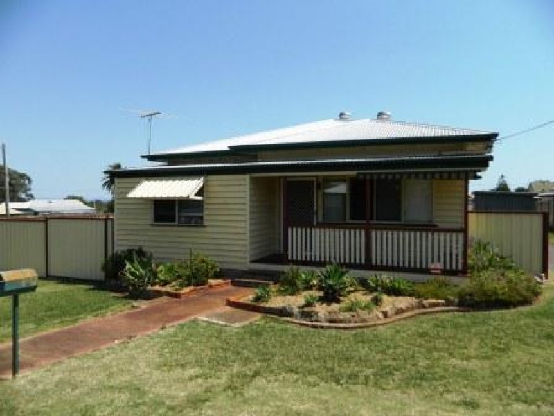 7 Norman Street, Kingaroy, QLD 4610 - realestate.com.au