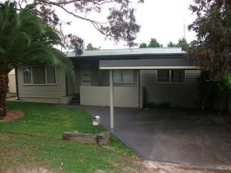 3 Ivanhoe Street, Ingleburn, NSW 2565