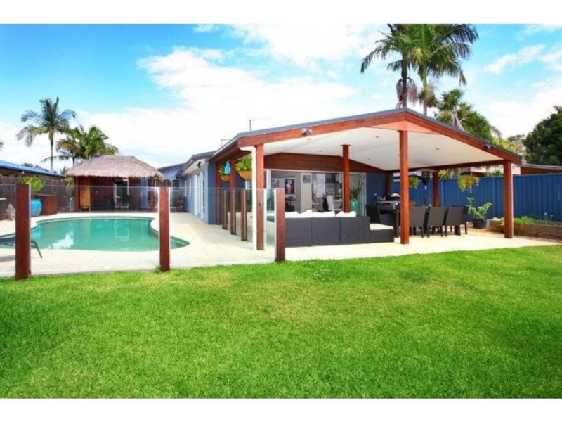 5 Mccleary Street, Bundall, QLD 4217