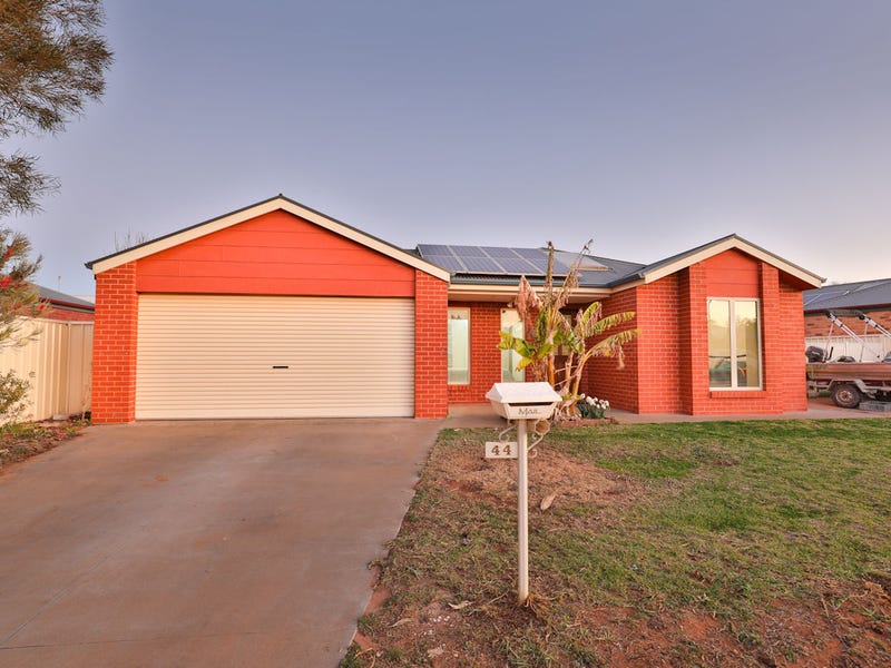 44 Chardonnay Drive, Mildura, VIC 3500