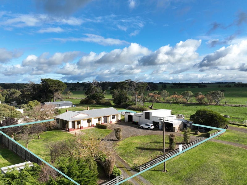 33 Carmichael Street, Woolsthorpe, Vic 3276 Property Details