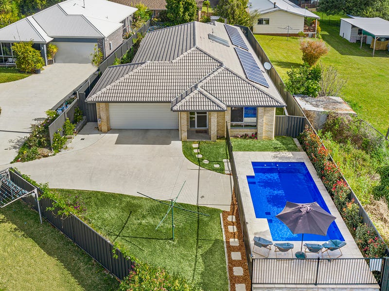 13 Moonee Creek Dr, Moonee Beach, NSW 2450 House for Sale