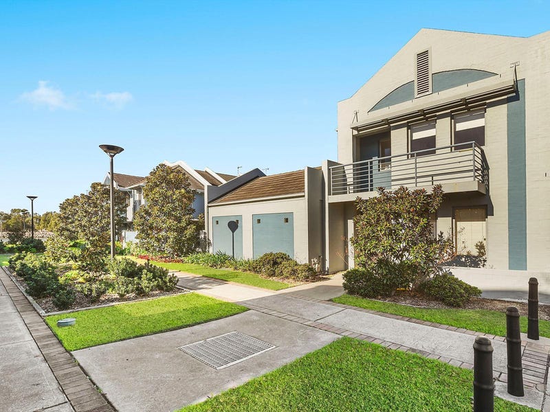 12/14 The Lane, Maryville, NSW 2293 Property Details