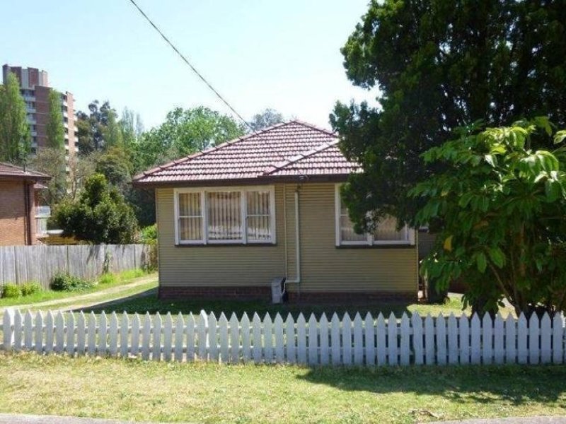 58 Rowland Avenue, Wollongong, NSW 2500 Property Details