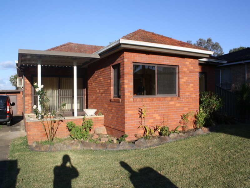 7 Woodburn Avenue, Panania, NSW 2213