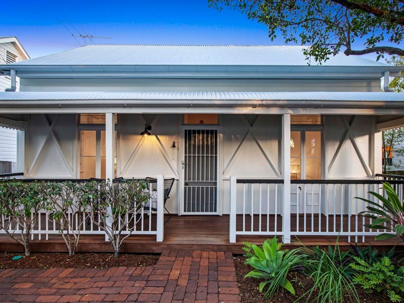 17 Kent Road, Wooloowin, Qld 4030 Property Details