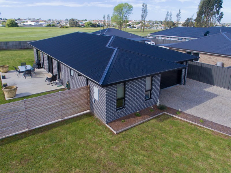 27 Dana Drive, Devonport, Tas 7310 Property Details