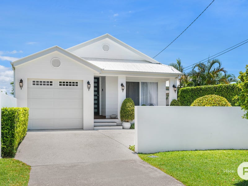 74 Gatling Road, Cannon Hill, QLD 4170