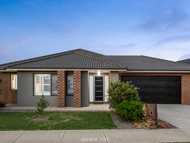 228 Warralily Boulevard, Armstrong Creek, VIC 3217
