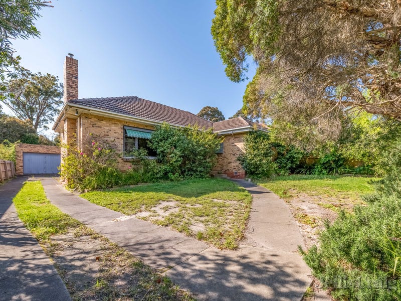 4 Fitzroy Grove, Chadstone, VIC 3148