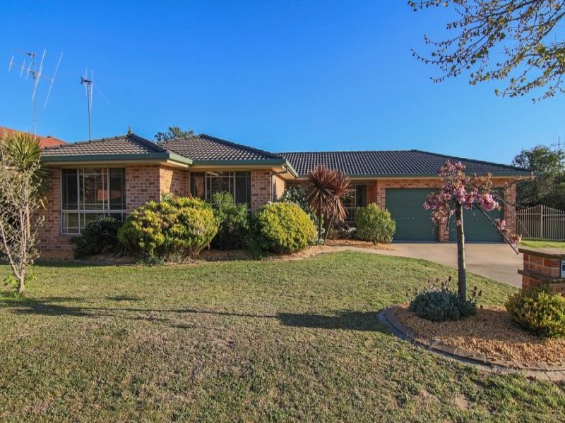 15 Agland Crescent, Orange, NSW 2800 Property Details