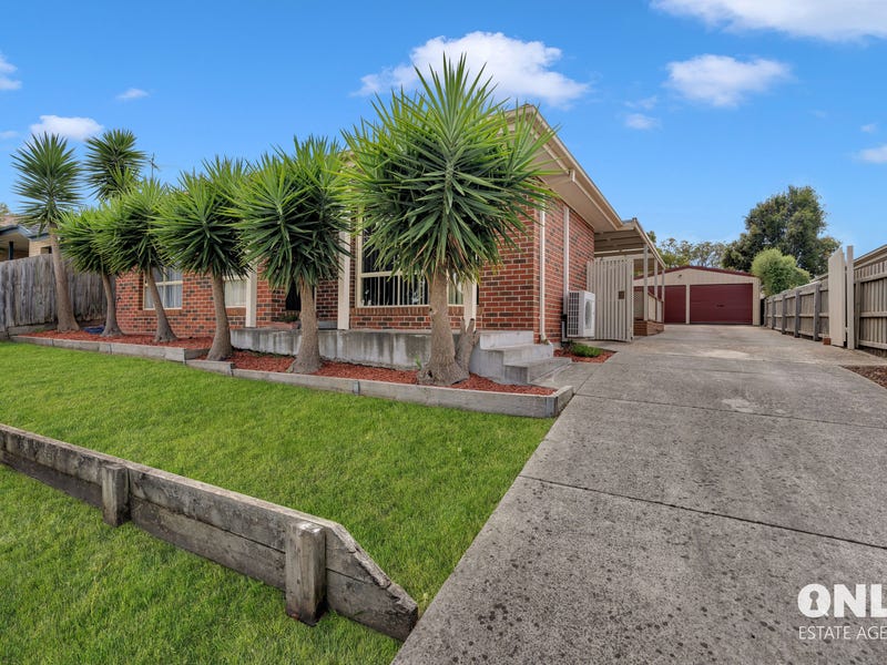 16 Meaby Drive, Pakenham, Vic 3810 - Property Details